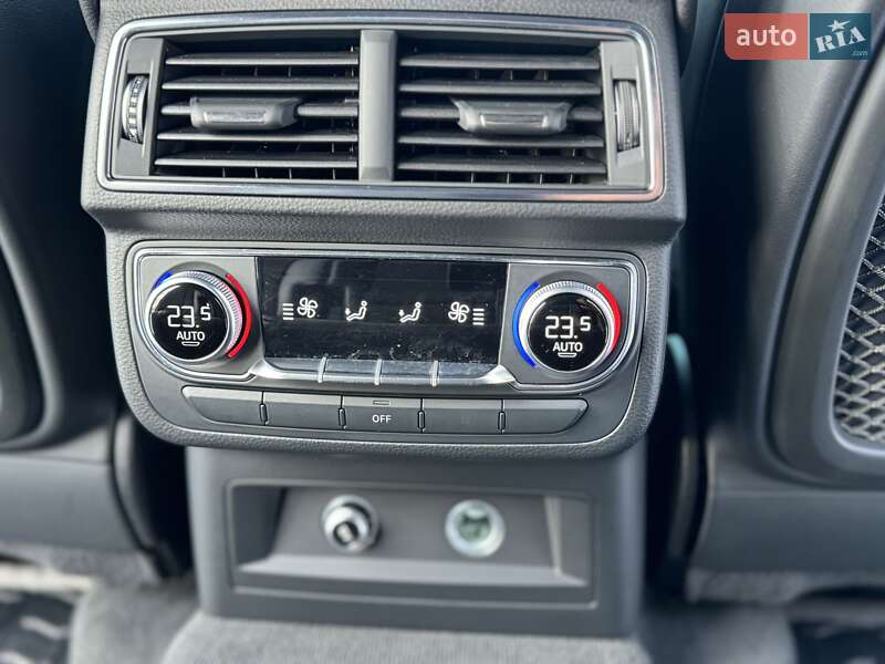 Внедорожник / Кроссовер Audi Q7 2018 в Киеве