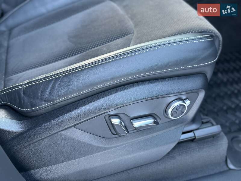 Внедорожник / Кроссовер Audi Q7 2018 в Киеве