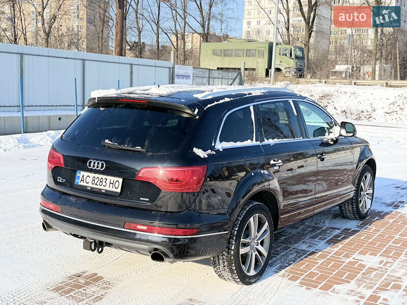 Внедорожник / Кроссовер Audi Q7 2012 в Полтаве