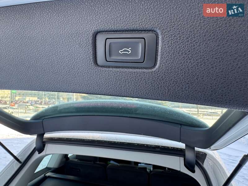 Внедорожник / Кроссовер Audi Q7 2020 в Киеве