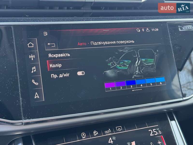 Внедорожник / Кроссовер Audi Q7 2020 в Киеве