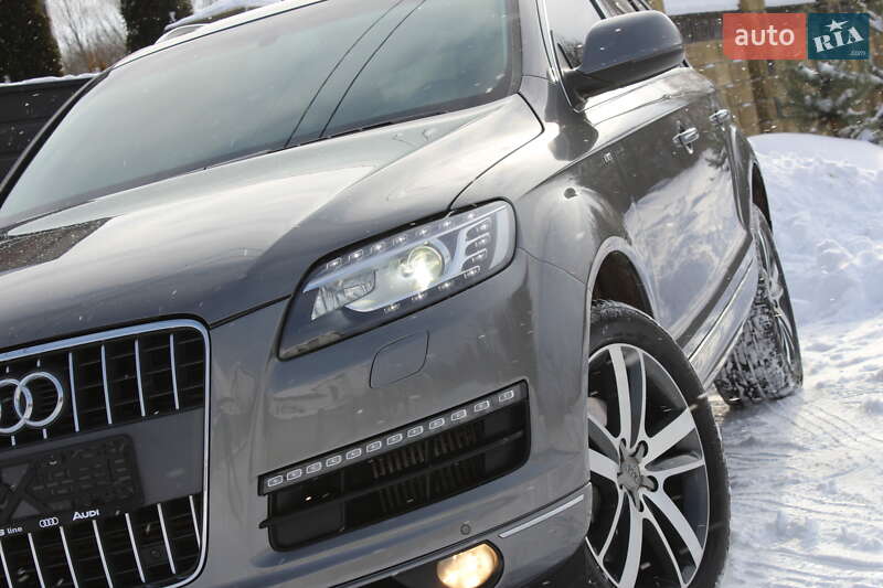 Внедорожник / Кроссовер Audi Q7 2015 в Ровно