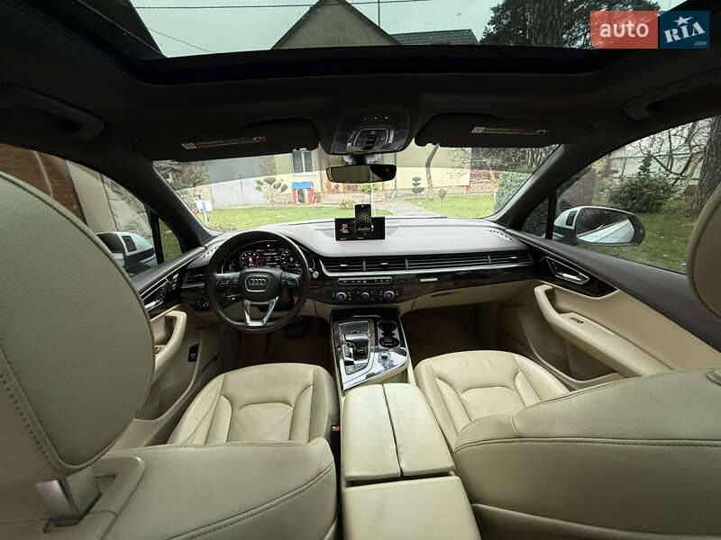 Внедорожник / Кроссовер Audi Q7 2017 в Львове