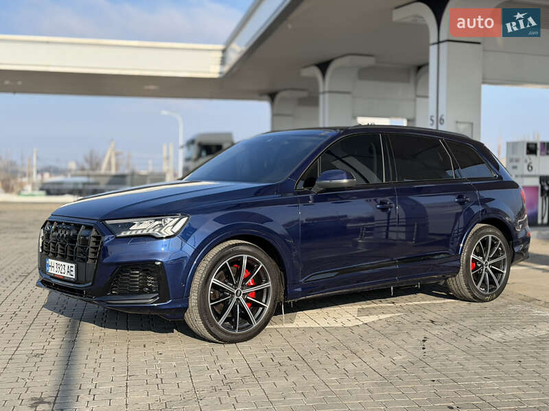 Внедорожник / Кроссовер Audi Q7 2022 в Одессе