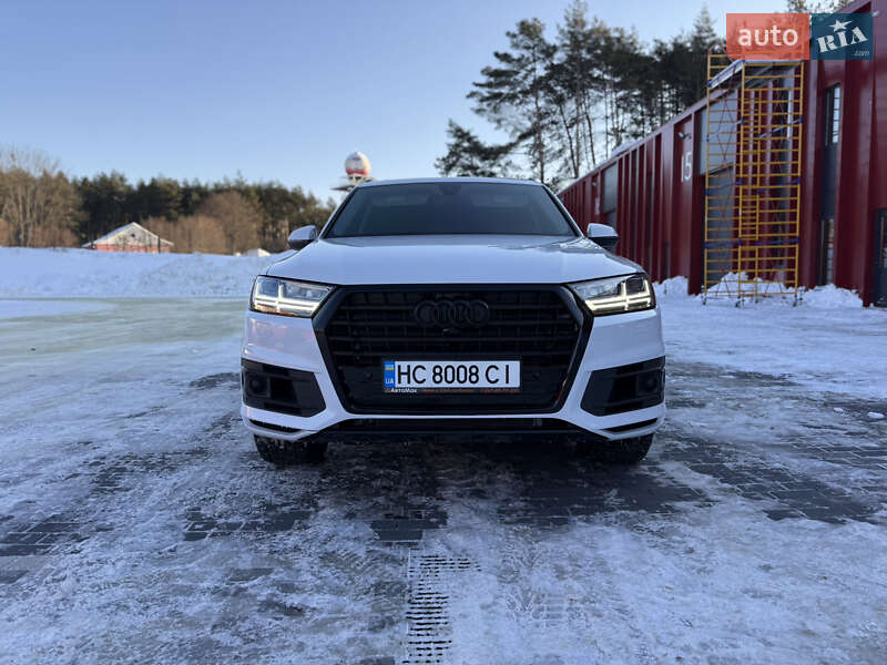 Внедорожник / Кроссовер Audi Q7 2018 в Львове
