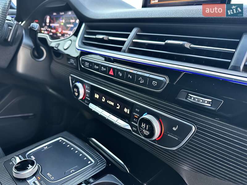 Внедорожник / Кроссовер Audi Q7 2017 в Киеве