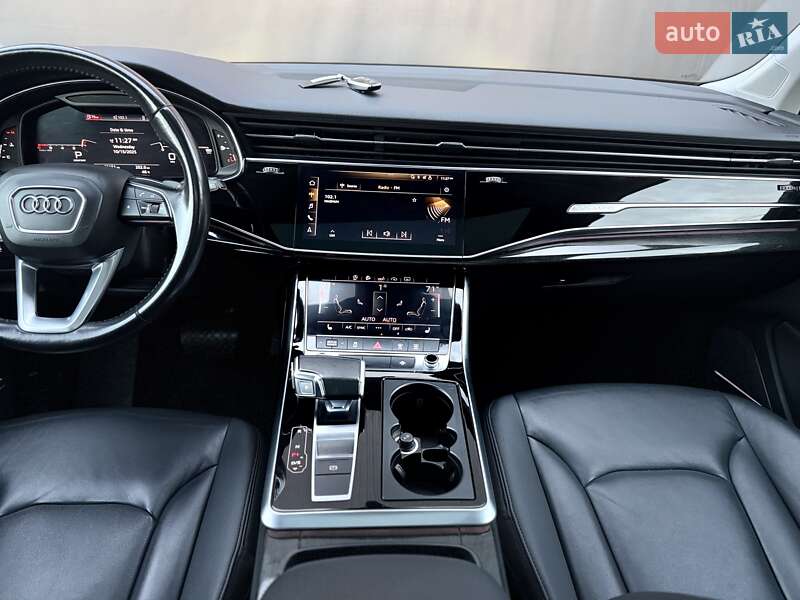 Внедорожник / Кроссовер Audi Q7 2020 в Львове