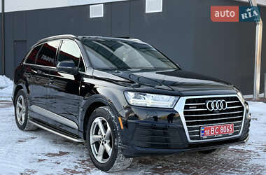 Позашляховик / Кросовер Audi Q7 2017 в Рівному