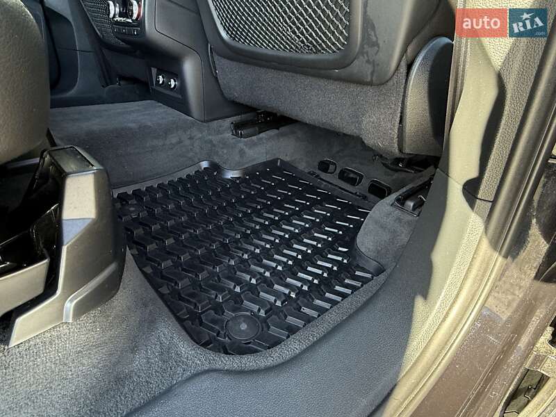 Позашляховик / Кросовер Audi Q7 2018 в Дрогобичі