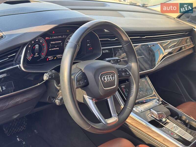 Внедорожник / Кроссовер Audi Q7 2020 в Киеве