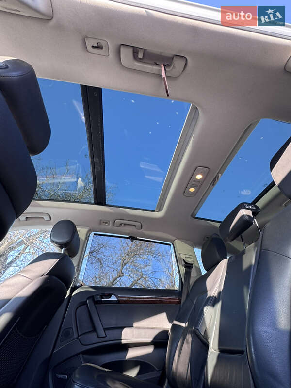 Внедорожник / Кроссовер Audi Q7 2015 в Подольске