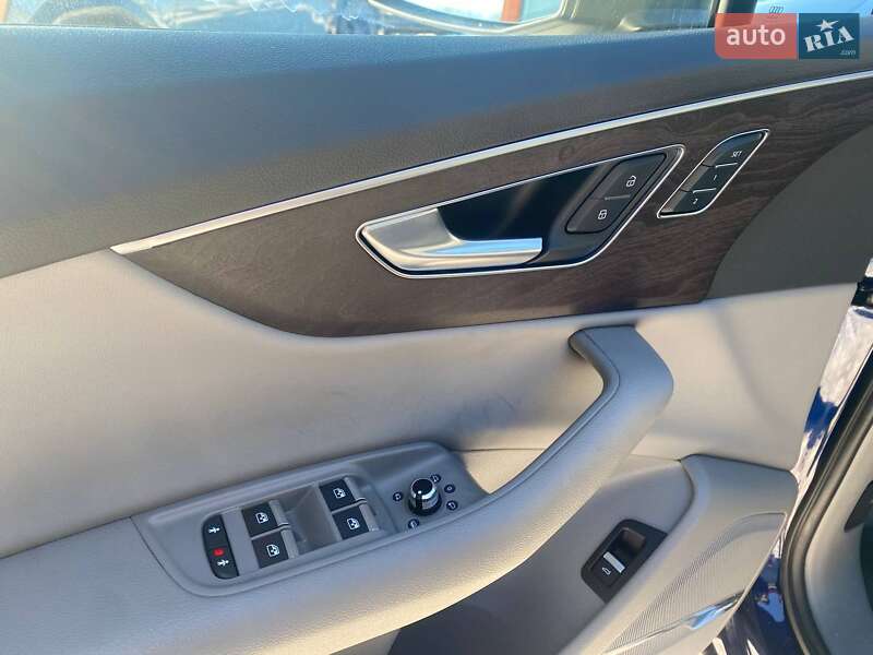 Внедорожник / Кроссовер Audi Q7 2020 в Львове