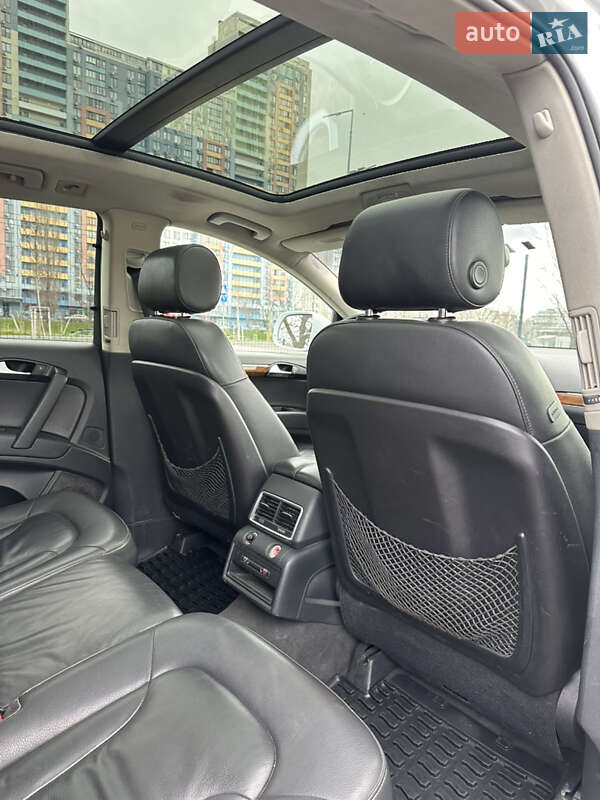 Внедорожник / Кроссовер Audi Q7 2014 в Киеве