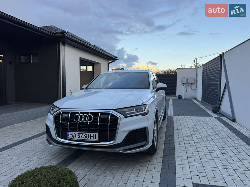 2021 Audi Q7, VIN WA1MXBF73ND001490:plate — фото 1 (autoria)