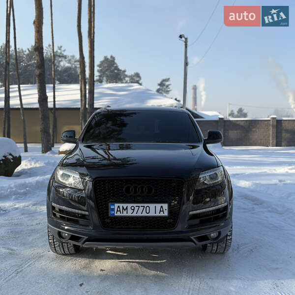 Внедорожник / Кроссовер Audi Q7 2011 в Житомире