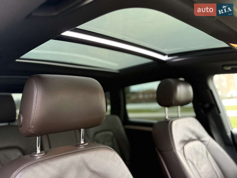 Позашляховик / Кросовер Audi Q7 2014 в Самборі