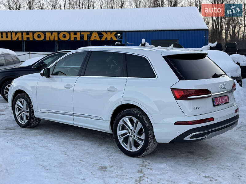 Внедорожник / Кроссовер Audi Q7 2019 в Львове фото 10 Внедорожник / Кроссовер Audi Q7 2019 в Львове