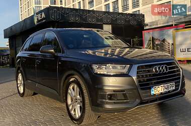 Позашляховик / Кросовер Audi Q7 2017 в Львові