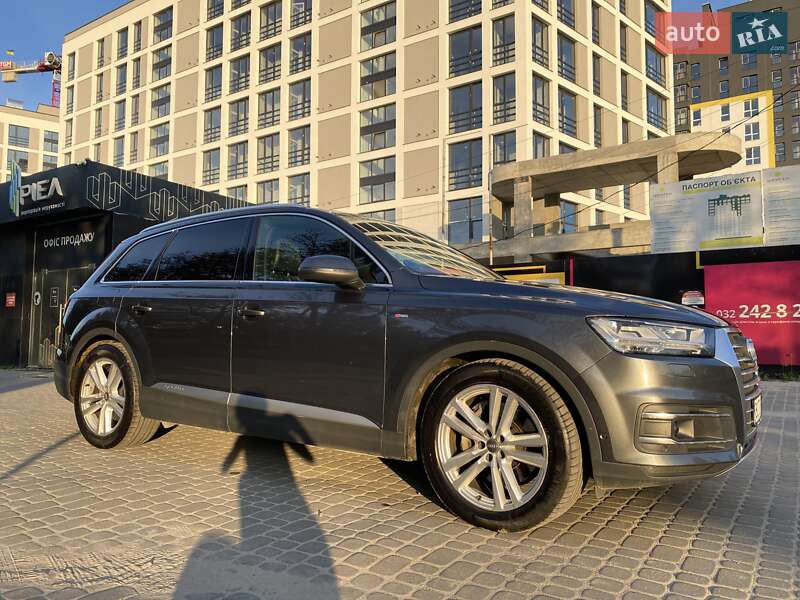 Внедорожник / Кроссовер Audi Q7 2017 в Львове фото 6 Внедорожник / Кроссовер Audi Q7 2017 в Львове
