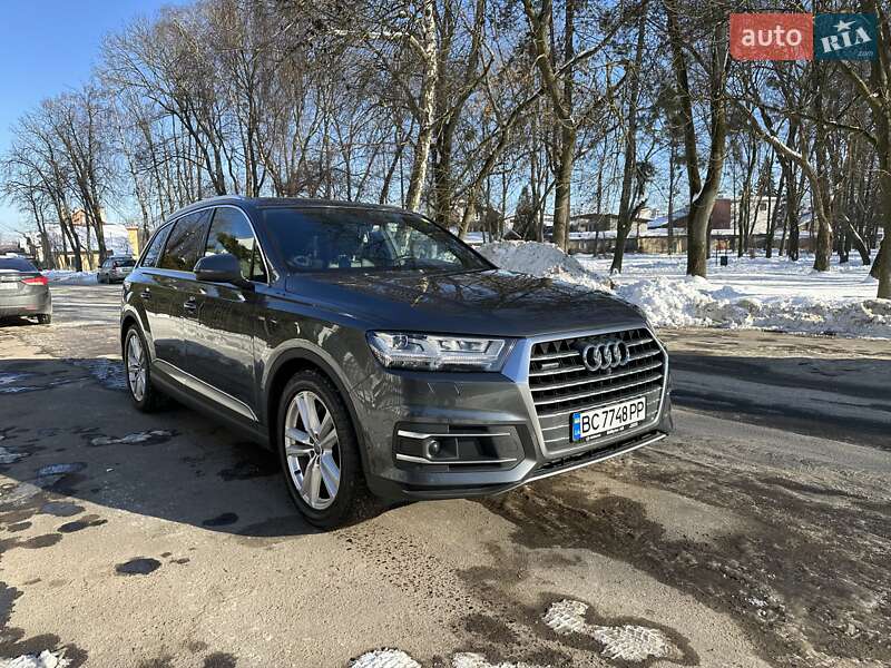 Внедорожник / Кроссовер Audi Q7 2017 в Львове фото Внедорожник / Кроссовер Audi Q7 2017 в Львове