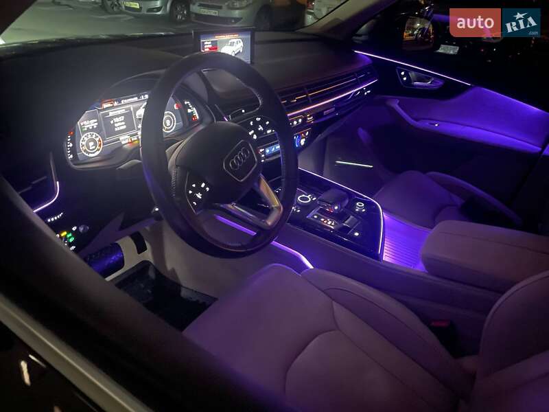 Внедорожник / Кроссовер Audi Q7 2016 в Львове фото 5 Внедорожник / Кроссовер Audi Q7 2016 в Львове