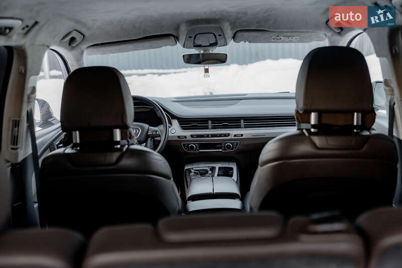 Внедорожник / Кроссовер Audi Q7 2016 в Житомире