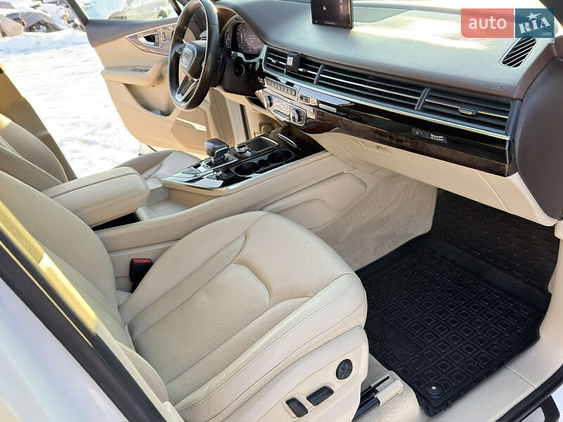 Внедорожник / Кроссовер Audi Q7 2017 в Каменском фото 22 Внедорожник / Кроссовер Audi Q7 2017 в Каменском