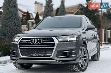Внедорожник / Кроссовер Audi Q7 2017 в Одессе