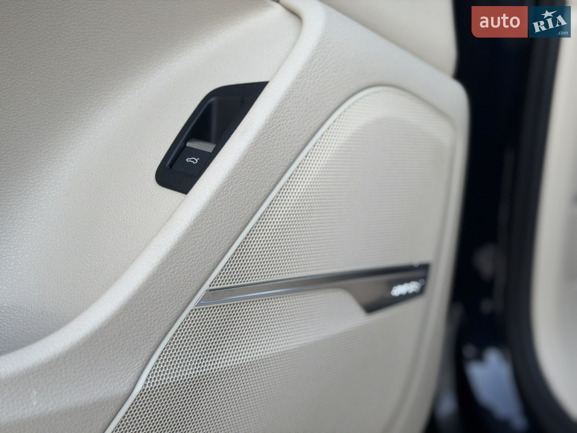 2016 Audi Q7 - мініатюра 32