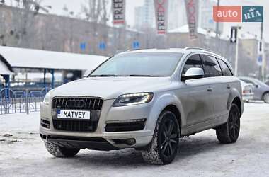 Внедорожник / Кроссовер Audi Q7 2014 в Киеве