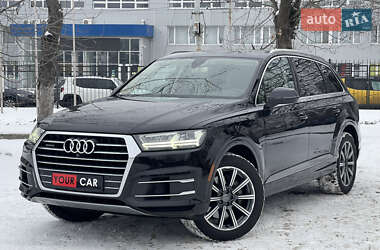 Внедорожник / Кроссовер Audi Q7 2016 в Киеве