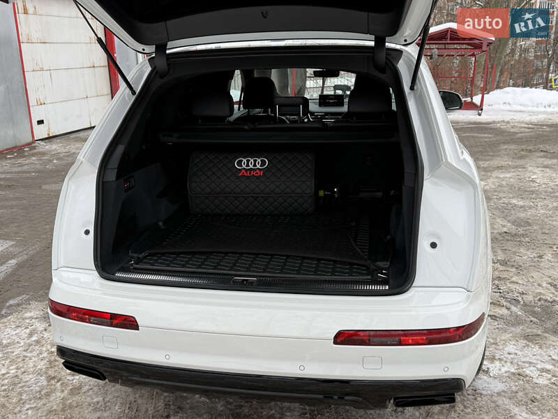 Внедорожник / Кроссовер Audi Q7 2016 в Хмельницком фото 40 Внедорожник / Кроссовер Audi Q7 2016 в Хмельницком