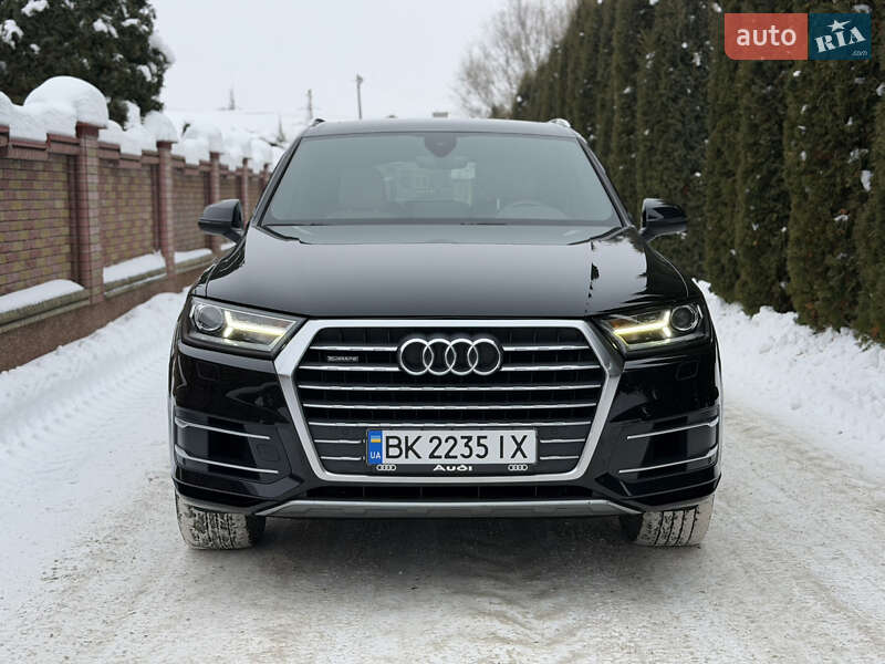 Внедорожник / Кроссовер Audi Q7 2016 в Дубно фото 6 Внедорожник / Кроссовер Audi Q7 2016 в Дубно