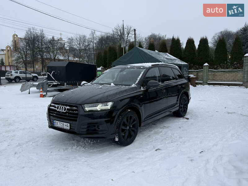 Внедорожник / Кроссовер Audi Q7 2018 в Хмельницком