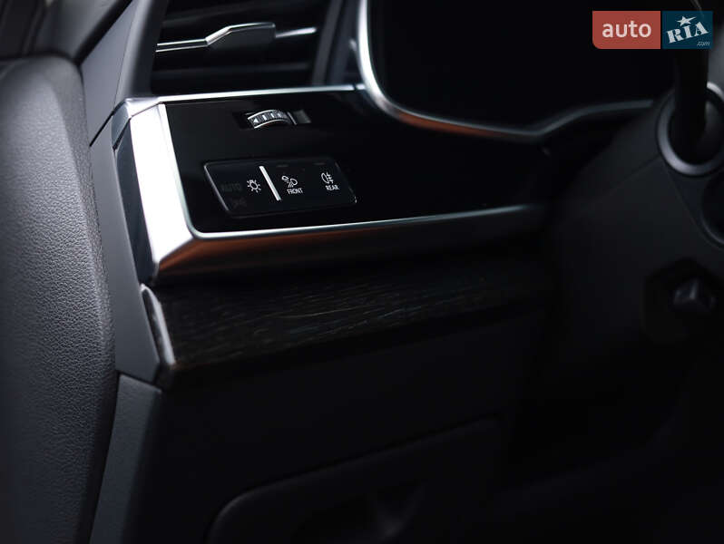 Внедорожник / Кроссовер Audi Q7 2020 в Киеве фото 27 Внедорожник / Кроссовер Audi Q7 2020 в Киеве