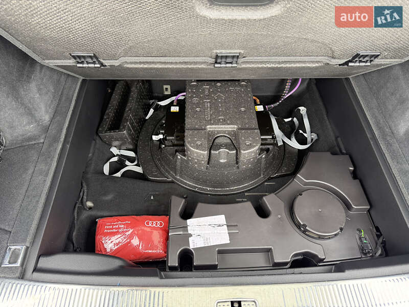 Позашляховик / Кросовер Audi Q7 2022 в Львові