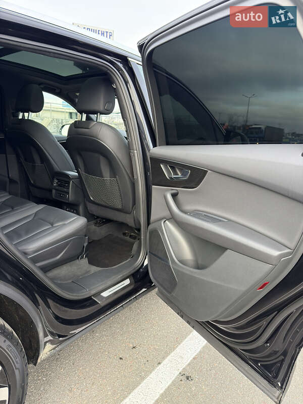 Внедорожник / Кроссовер Audi Q7 2020 в Львове фото 21 Внедорожник / Кроссовер Audi Q7 2020 в Львове