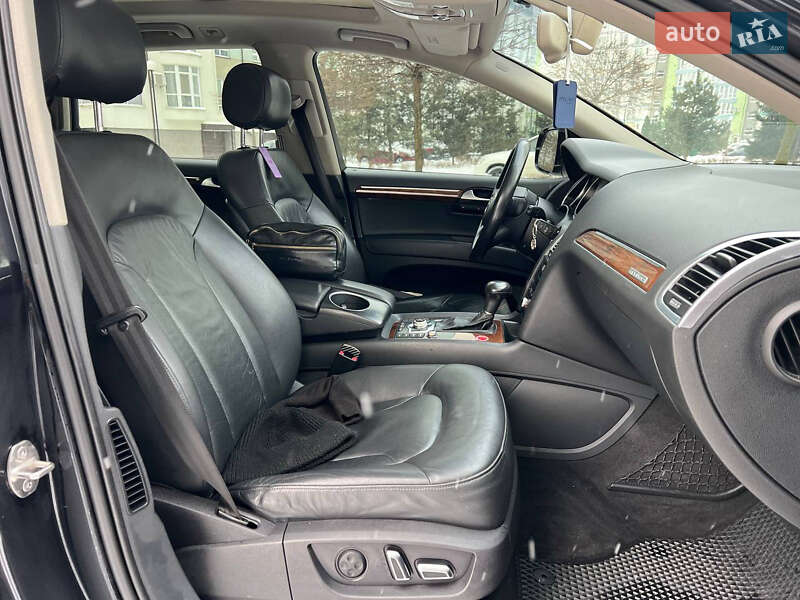 Внедорожник / Кроссовер Audi Q7 2012 в Хмельницком