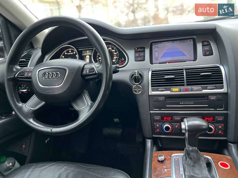 Внедорожник / Кроссовер Audi Q7 2012 в Хмельницком