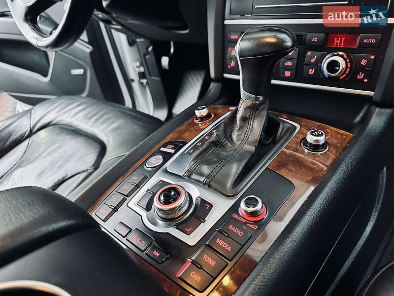 Внедорожник / Кроссовер Audi Q7 2012 в Тячеве фото 24 Внедорожник / Кроссовер Audi Q7 2012 в Тячеве