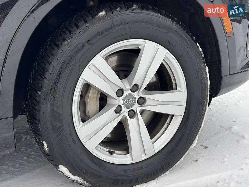 Внедорожник / Кроссовер Audi Q7 2017 в Киеве фото 23 Внедорожник / Кроссовер Audi Q7 2017 в Киеве