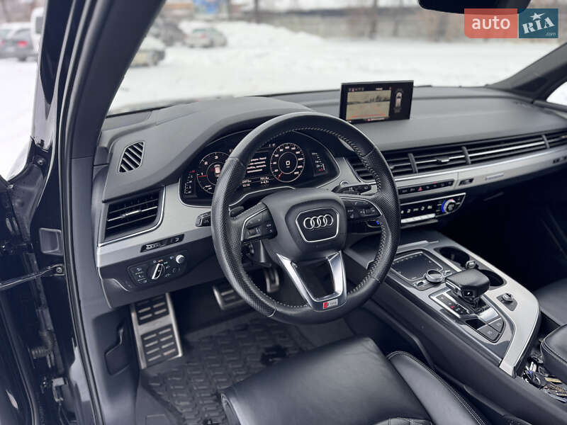 Позашляховик / Кросовер Audi Q7 2017 в Рівному фото 27 Позашляховик / Кросовер Audi Q7 2017 в Рівному