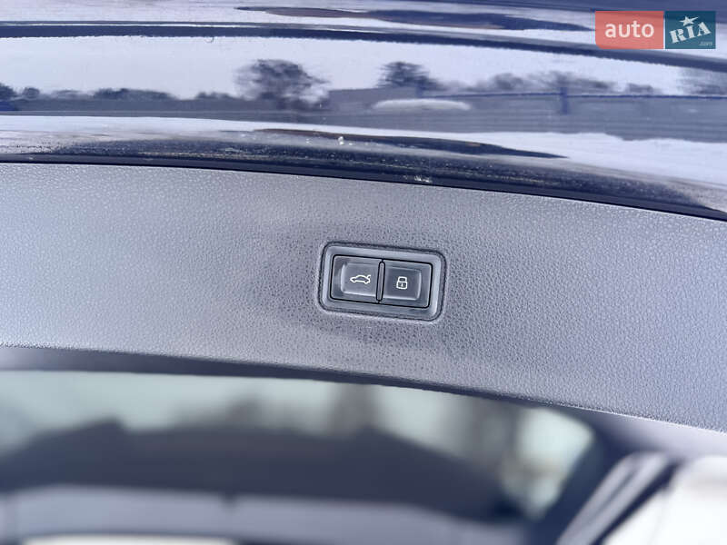 Позашляховик / Кросовер Audi Q7 2017 в Рівному фото 37 Позашляховик / Кросовер Audi Q7 2017 в Рівному