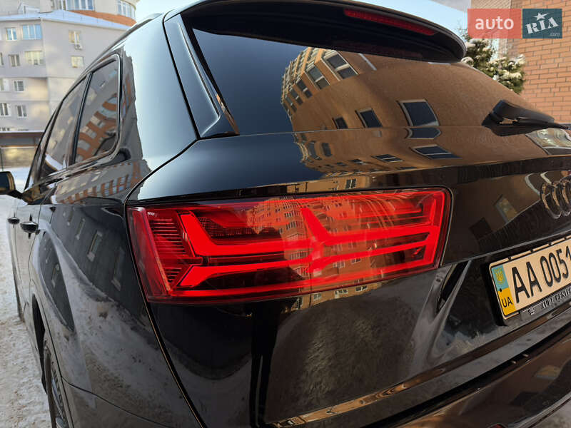 Позашляховик / Кросовер Audi Q7 2017 в Білій Церкві
