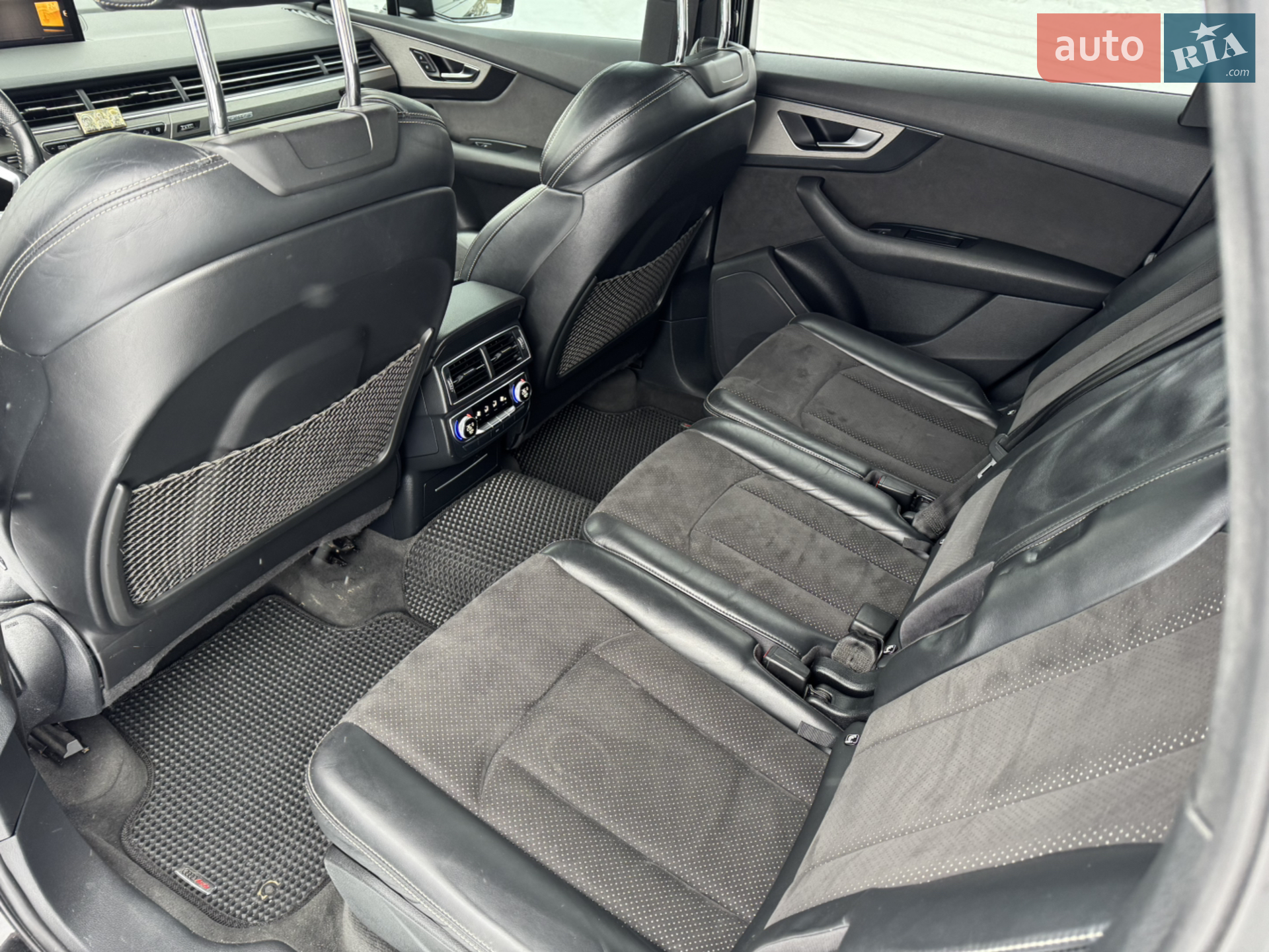 2016 Audi Q7 - мініатюра 10