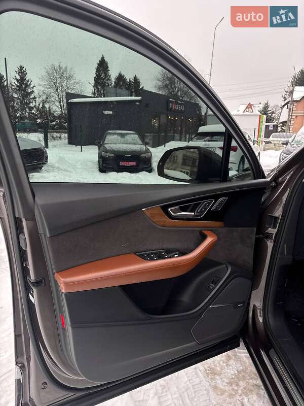 Внедорожник / Кроссовер Audi Q7 2017 в Стрые фото 45 Внедорожник / Кроссовер Audi Q7 2017 в Стрые