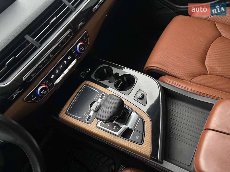 Внедорожник / Кроссовер Audi Q7 2017 в Стрые фото 58 Внедорожник / Кроссовер Audi Q7 2017 в Стрые