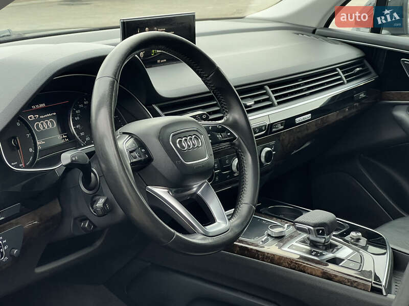 Позашляховик / Кросовер Audi Q7 2017 в Львові фото 8 Позашляховик / Кросовер Audi Q7 2017 в Львові