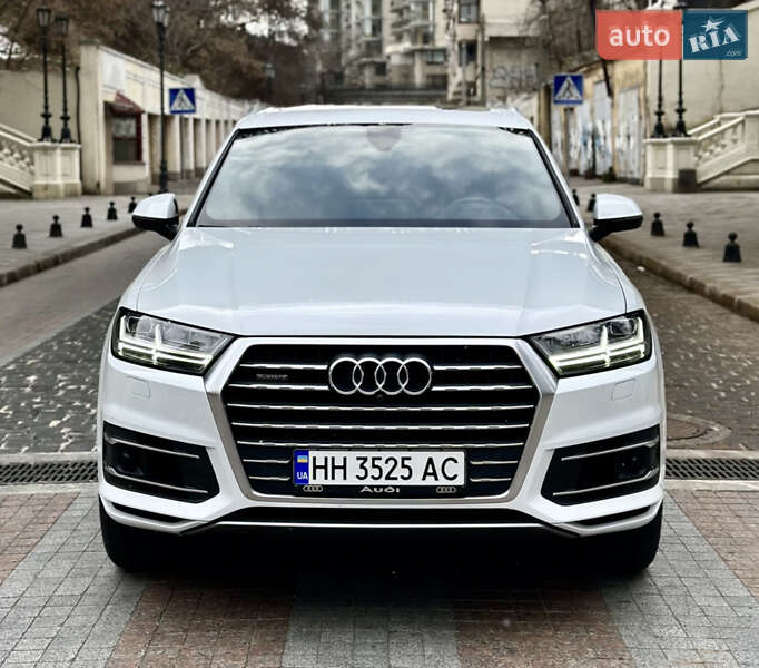 Позашляховик / Кросовер Audi Q7 2019 в Одесі фото 4 Позашляховик / Кросовер Audi Q7 2019 в Одесі