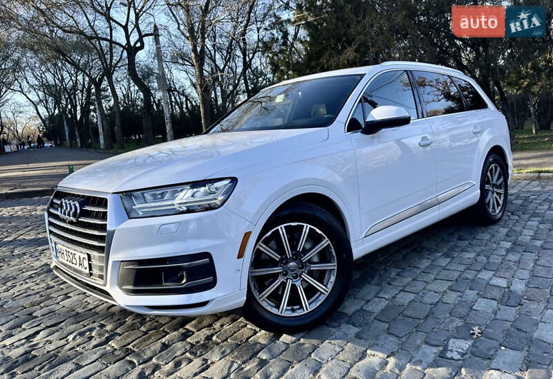 Позашляховик / Кросовер Audi Q7 2019 в Одесі фото 9 Позашляховик / Кросовер Audi Q7 2019 в Одесі